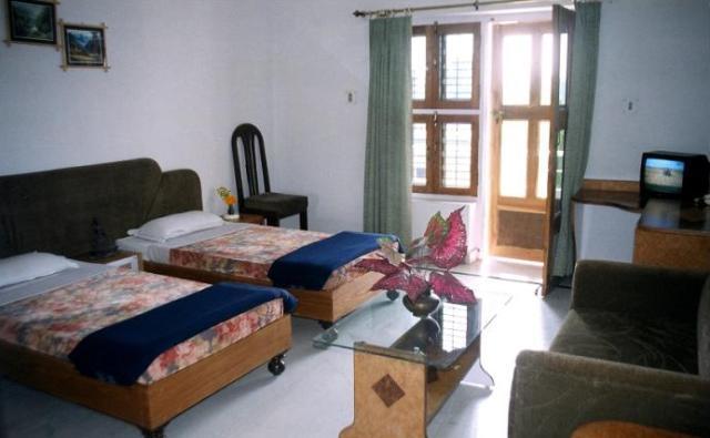Hotel Surya Khajurāho Extérieur photo
